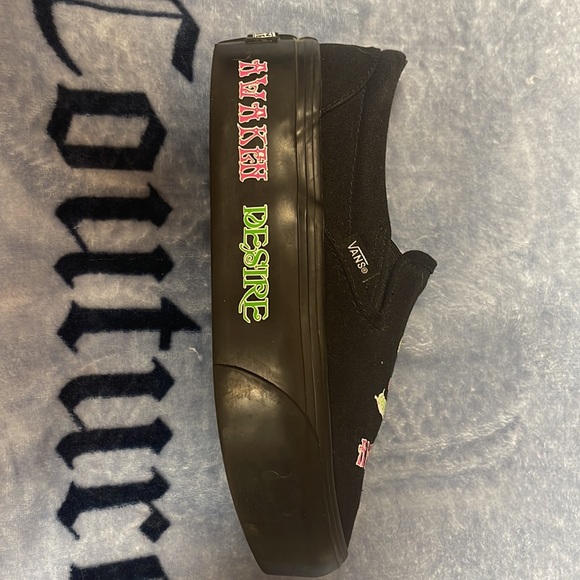 Black glow in the dark vans with butterfly & flower pattern. - Picture 2 of 5